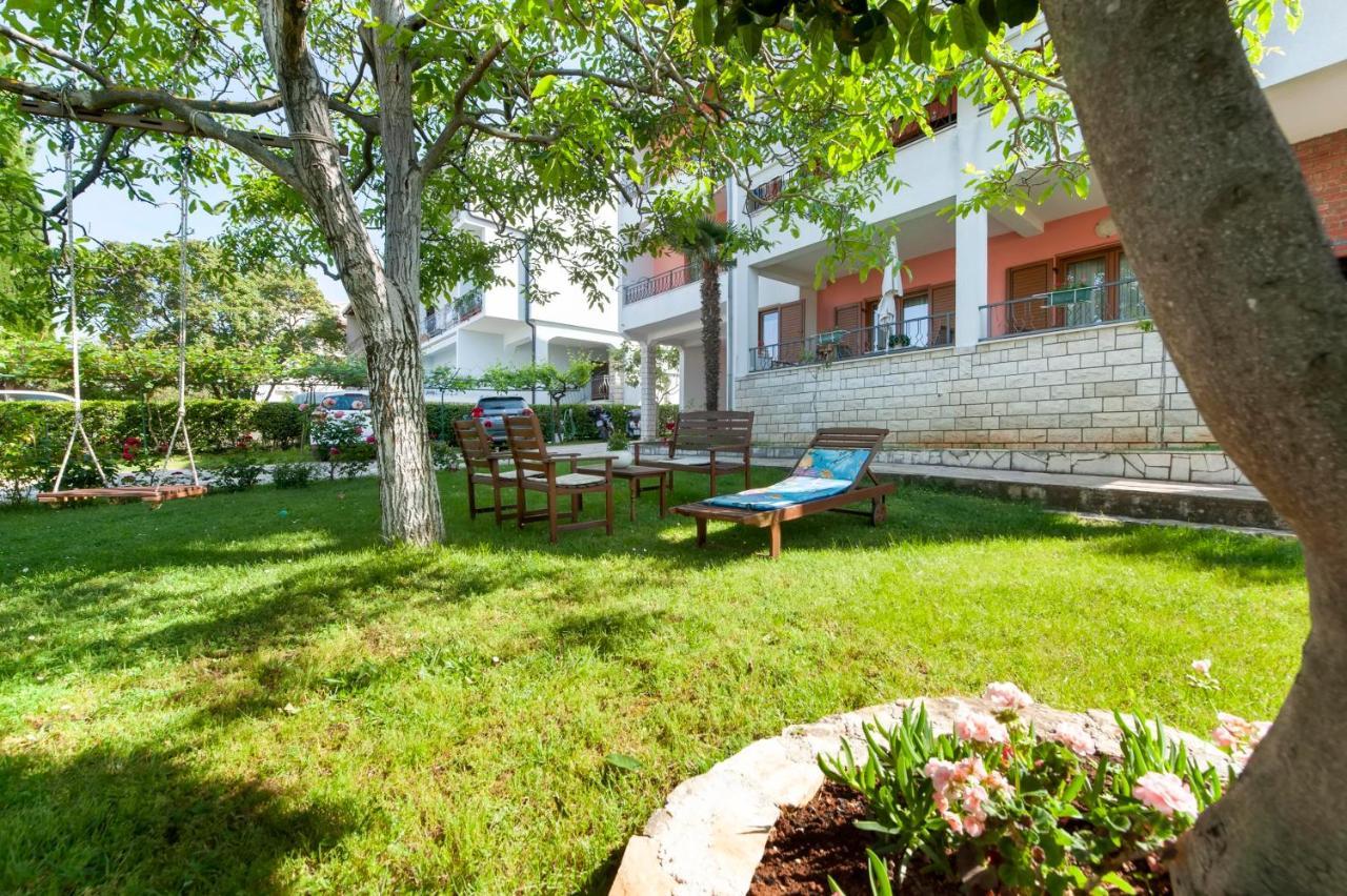 Apartments Adria Rovinj Buitenkant foto