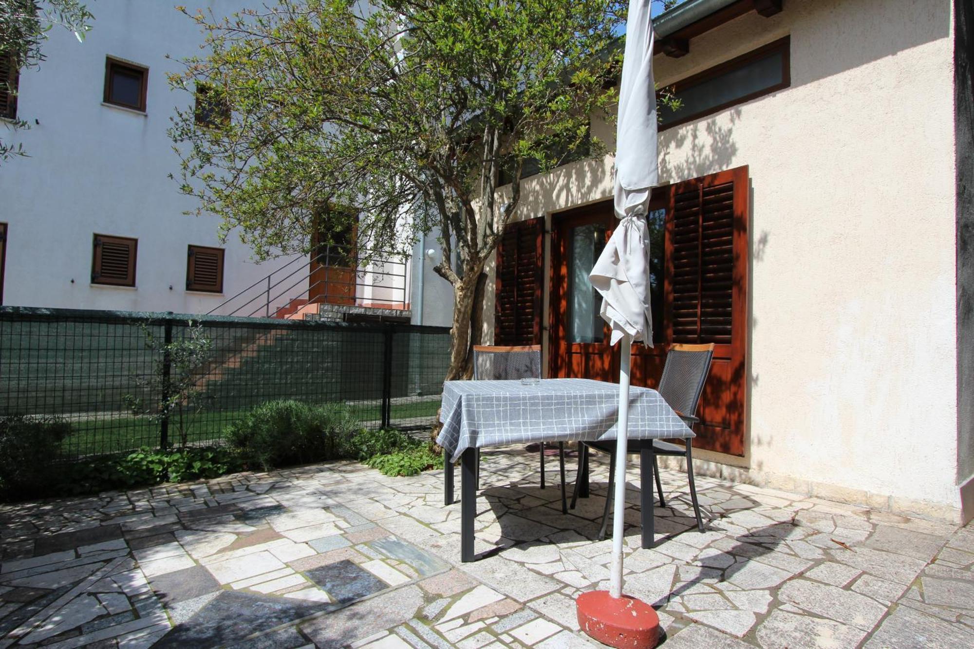 Apartments Adria Rovinj Buitenkant foto